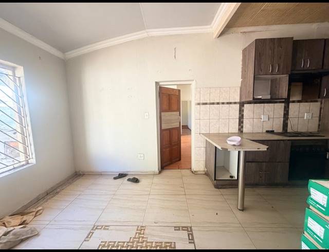 2 BEDROOM PROPERTY TO RENT IN ERASMIA